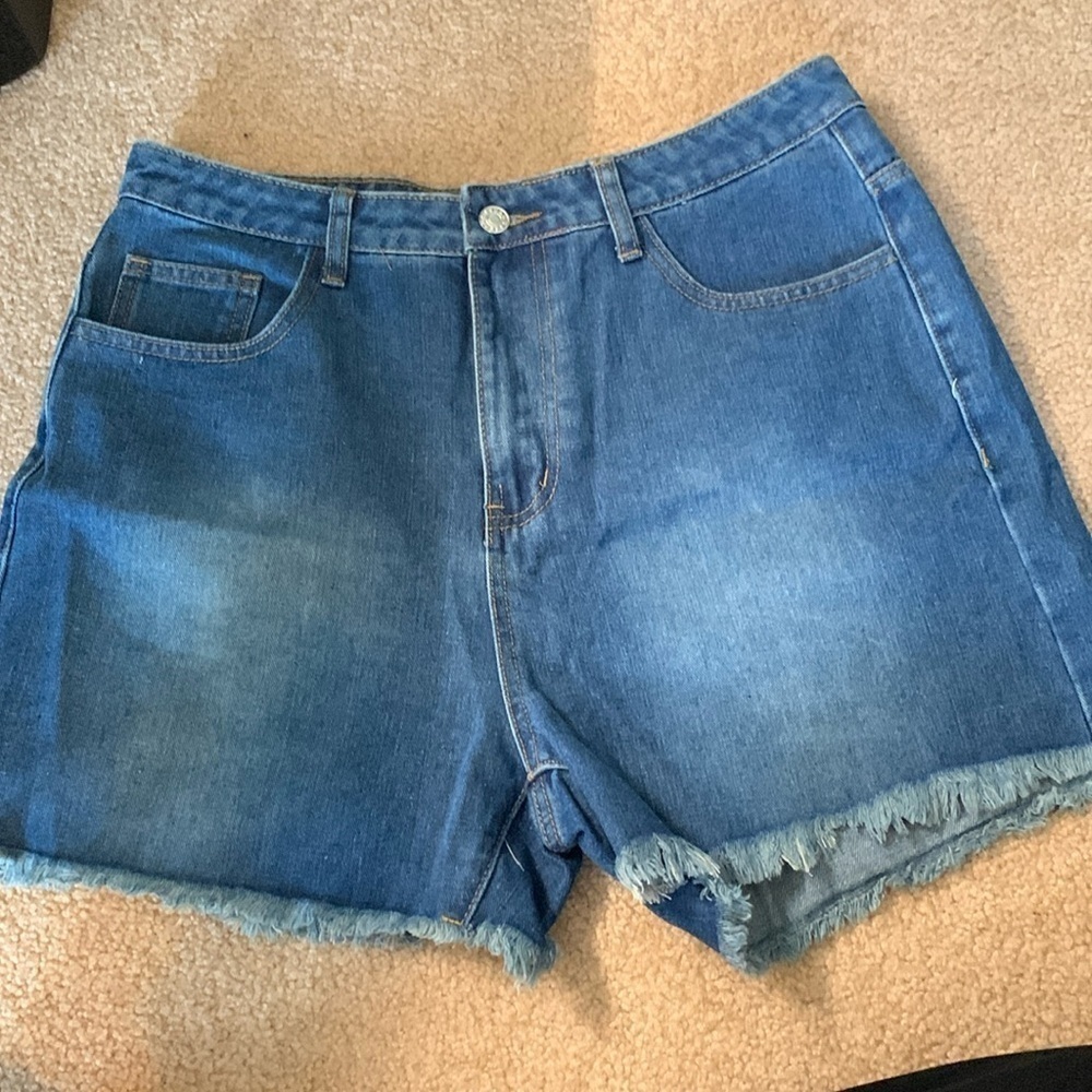 Cut off Denim Shorts Size XL NWOT